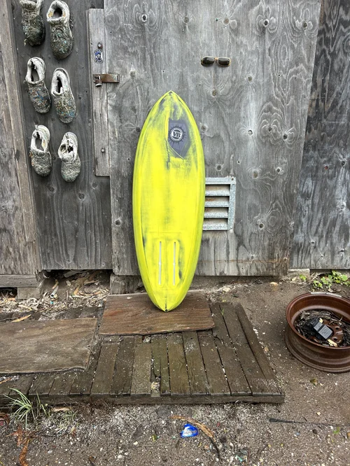 TOW foilboard by Vince Broglio